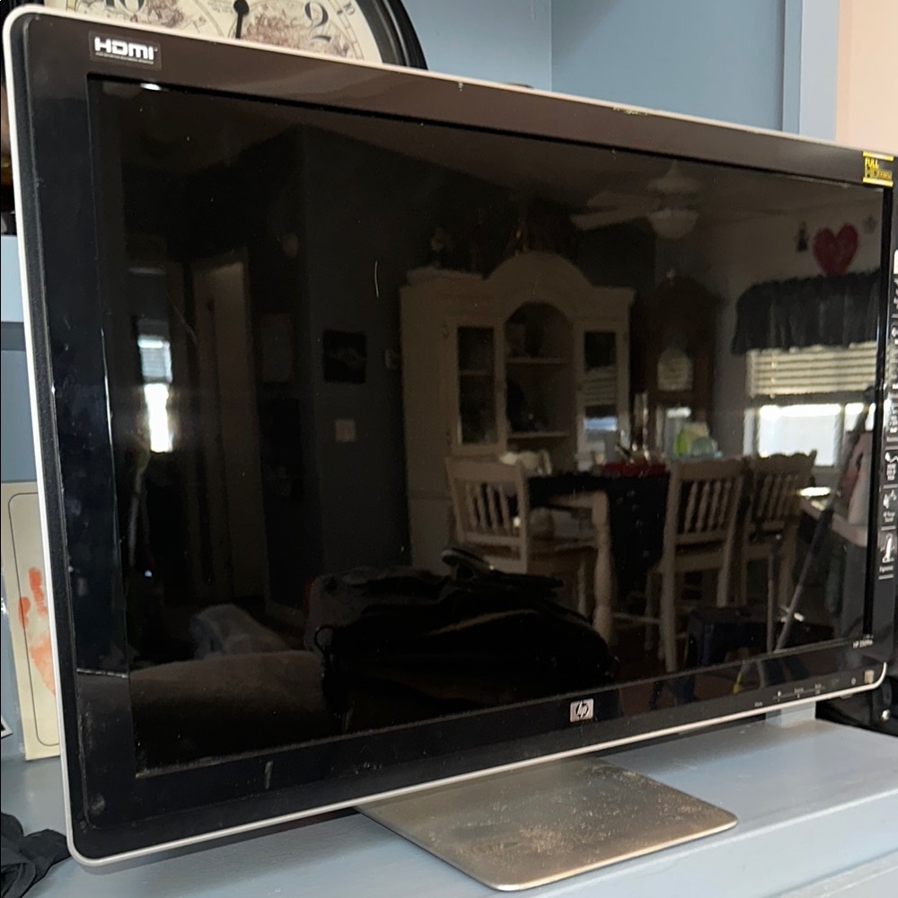 HP Black Monitor with Silver Base
